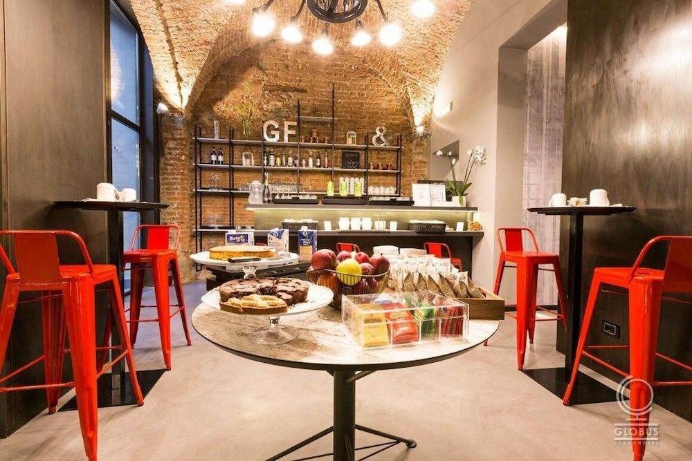 Globus Urban Hotel Флоренція Екстер'єр фото
