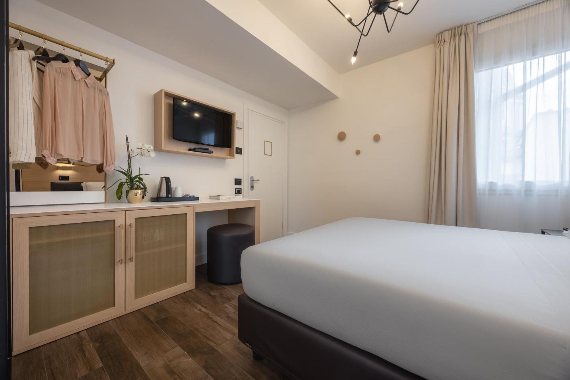 Globus Urban Hotel Флоренція Екстер'єр фото